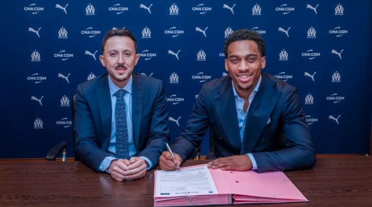 九游体育在线网站-马赛官方：24岁费耶诺德中场昆滕·廷伯加盟，据悉转会费450万欧