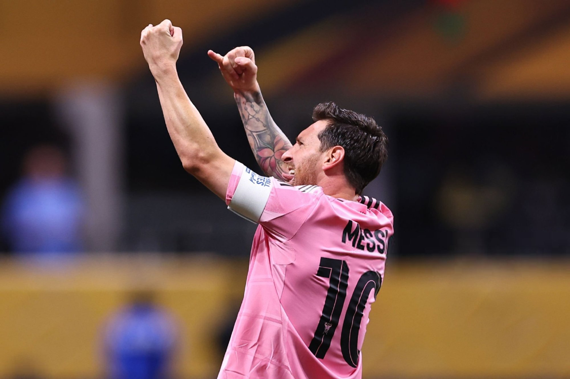 九游体育在线网站-梅西106个禁区外远射！70个任意球！过去三年不到5个点球！